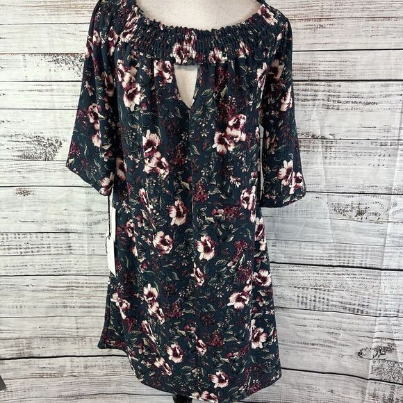 Spirit of Grace Dress size Small Black Berry Floral Teal Stretch Smocked Knee - Picture 10 of 11